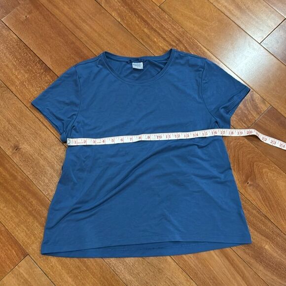 Athleta Air Out Cinch TEE in Blueish Size M - Picture 11 of 12